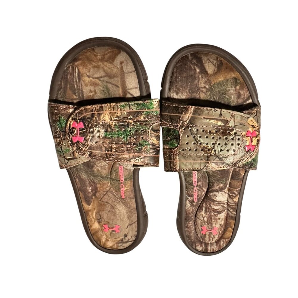 🍒 2/$20 🍒 Under Armour Youth Camo Slides Size 5Y Brown & Pink Adjustable Strap